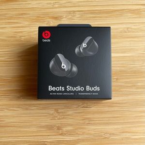 Beats Studio Buds